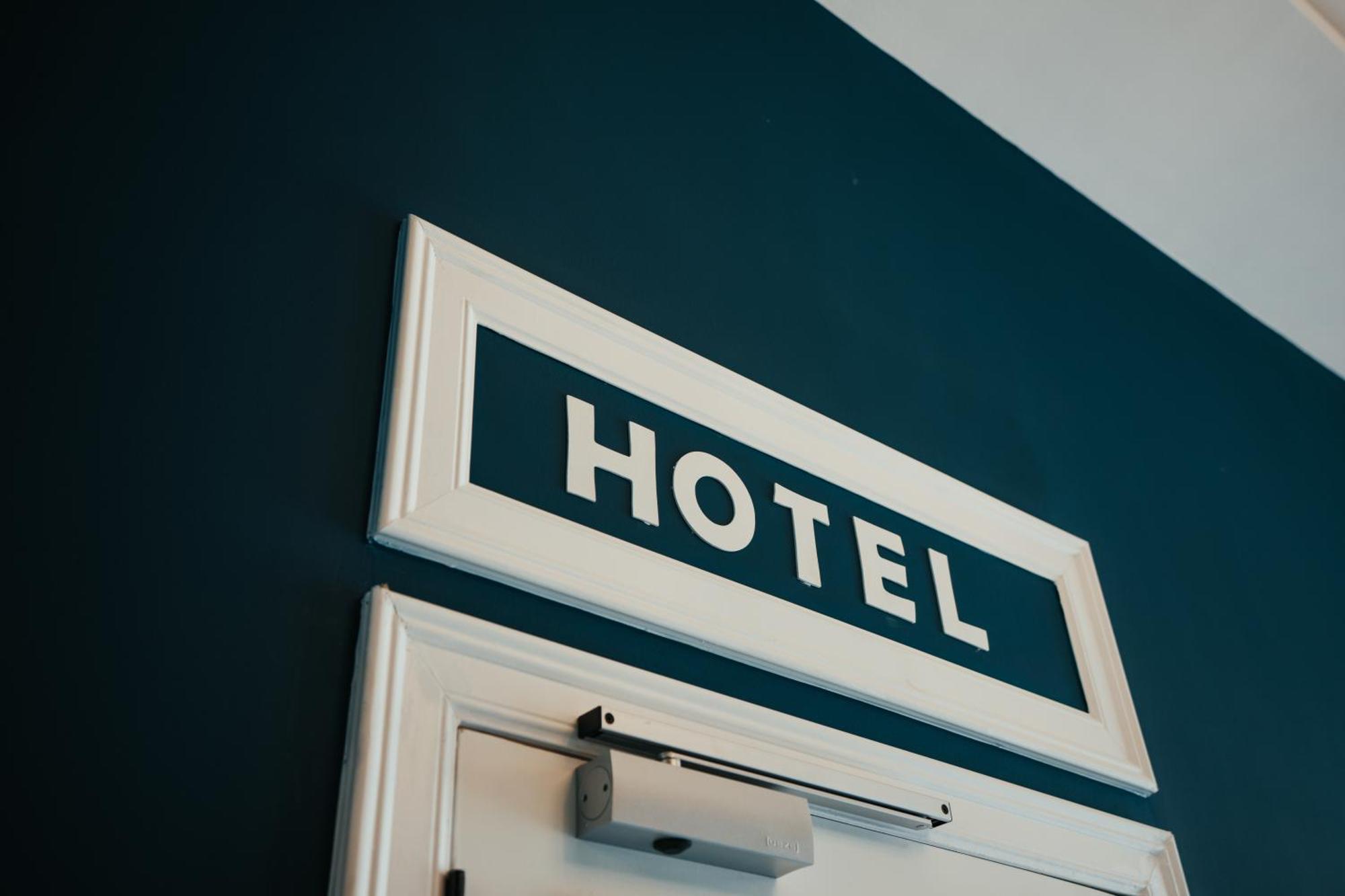 Hotel Casino Elite Quievrain 外观 照片